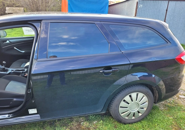 Ford Mondeo cena 20900 przebieg: 156000, rok produkcji 2011 z Częstochowa małe 137